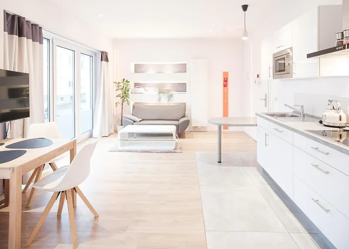 公寓 Business Boarding *